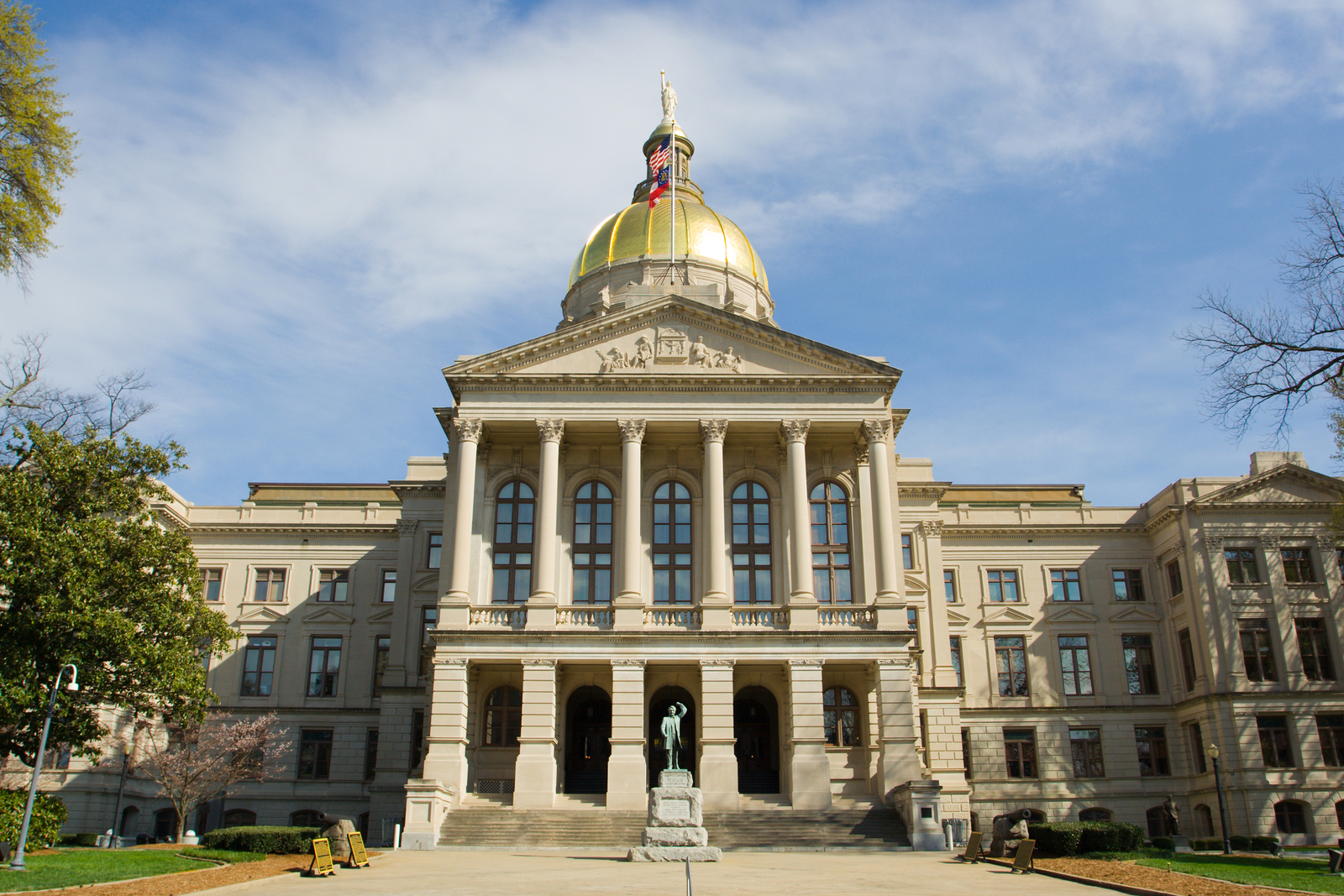 bigstock-Georgia-State-Capitol-Building-2833082 (2)